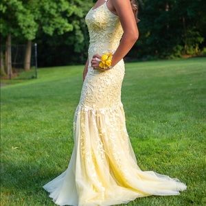 YELLOW Sherri Hill dress